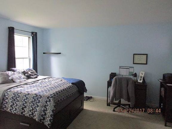 4th image of 14362 Salsbury Ct