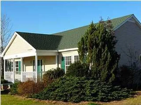 1372 1st Bend Rd, Harleyville, SC 29448