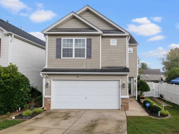 5813 Cherryrain Ct, Raleigh, NC 27610