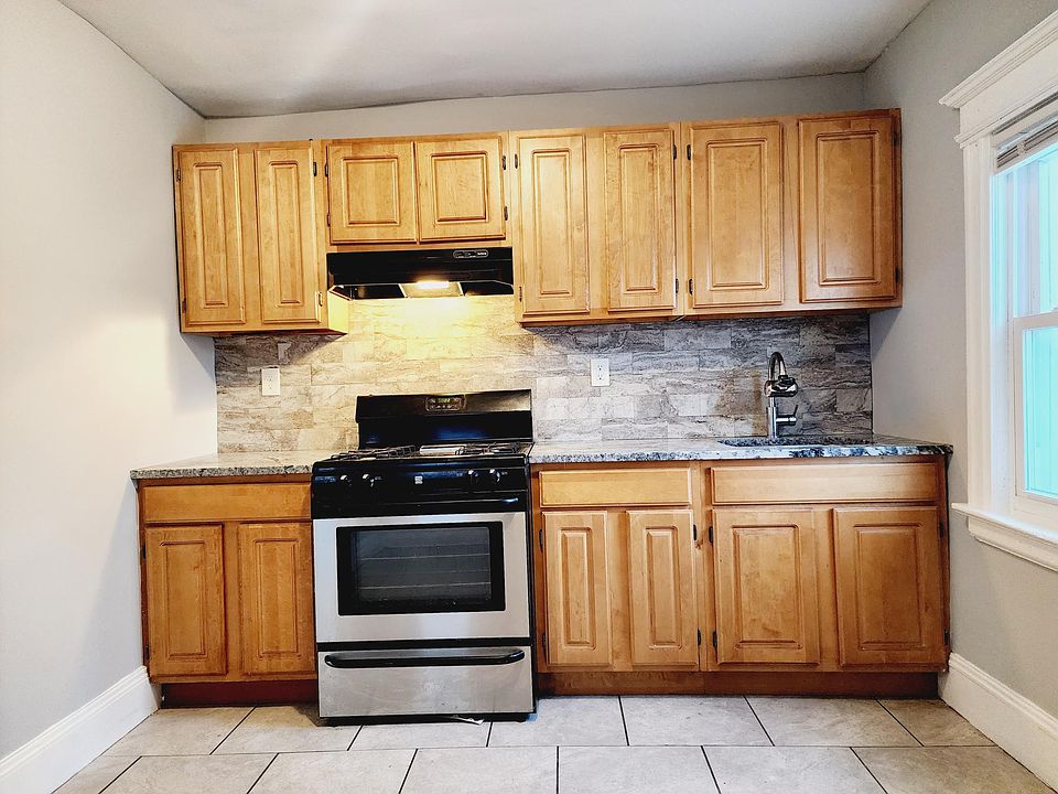 1st image of 778 S 13th St Floor 2