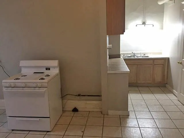 929B E Chambers St #REAR — Photo 4
