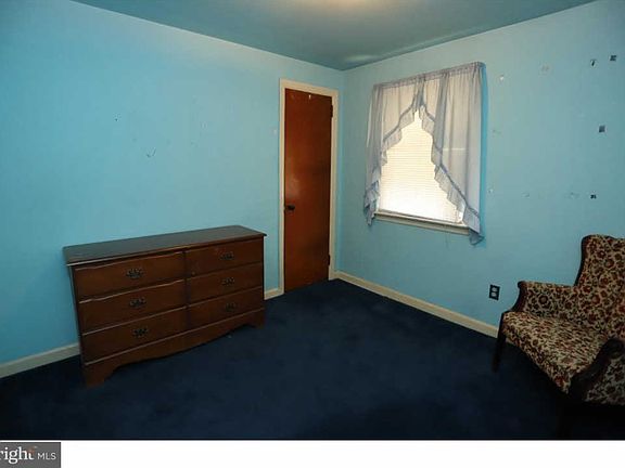 5th image of 3917 Garden Ave