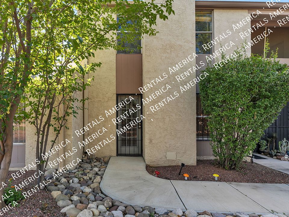 1st image of 3750 N Country Club Rd #5