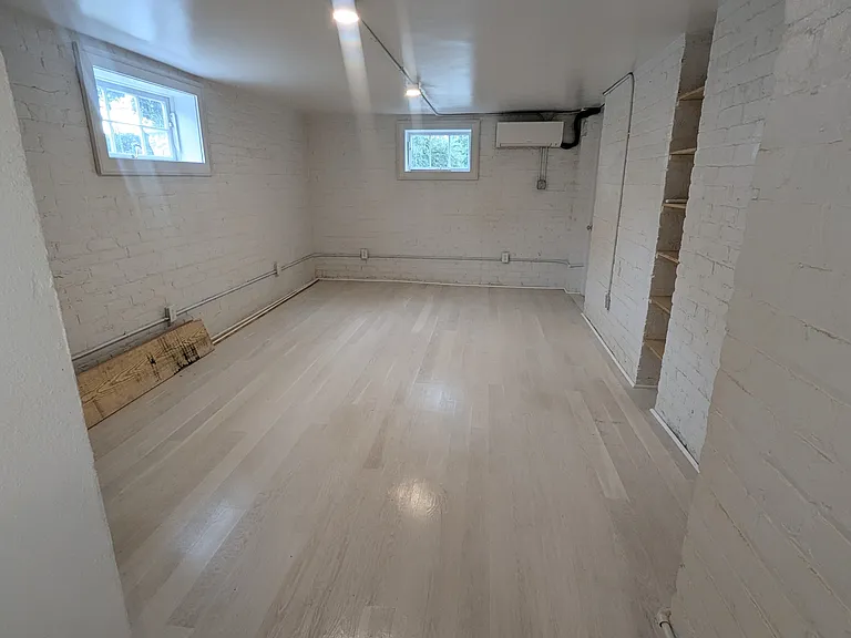 5339 Saint Charles Ave #B — Photo 23