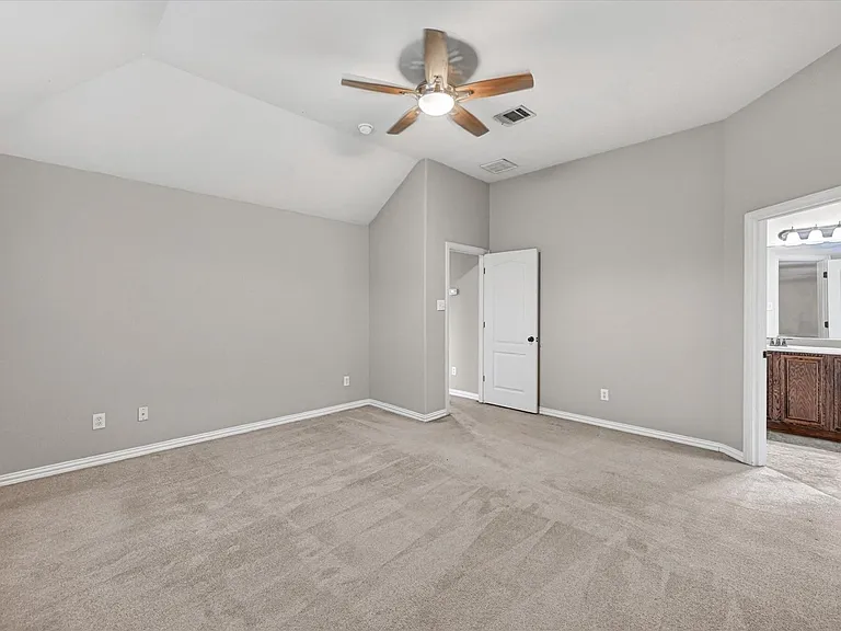 8204 Tierra Del Sol Rd — Photo 13