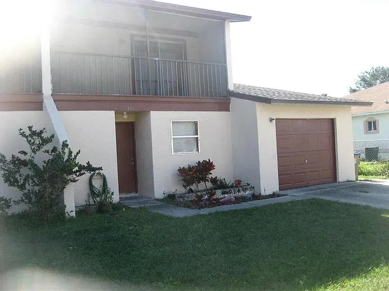 793 Lucaya Dr #A — Photo 1