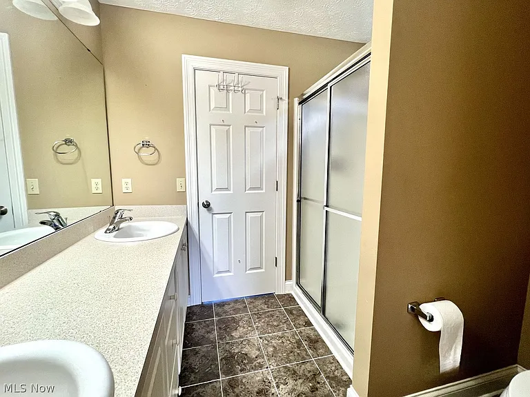 12341 Paddock Cir — Photo 24