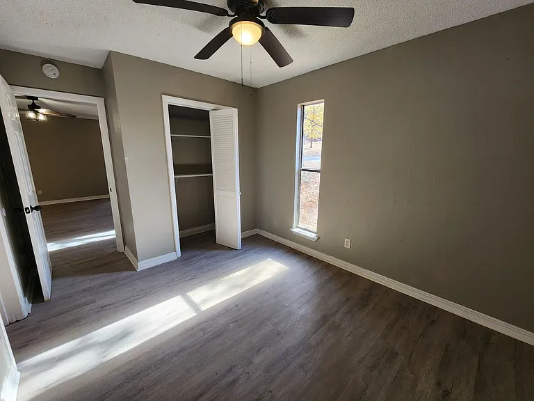 8206 Dogwood Trl — Photo 16