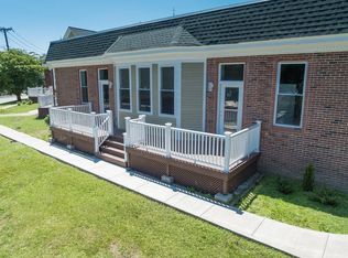 Carnegie Place Condominiums, South Hadley, MA 01075