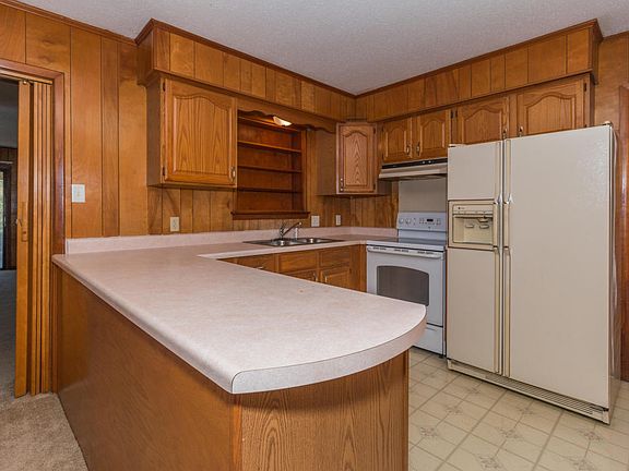 4th image of 214 Shalimar Dr