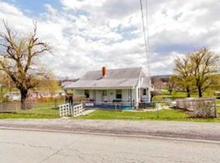 1142 W Penn Blvd, Uniontown, PA