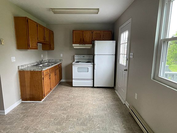 3rd image of 1217 Moorman Ave NW