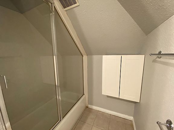 4th image of 2830 San Gabriel St #A
