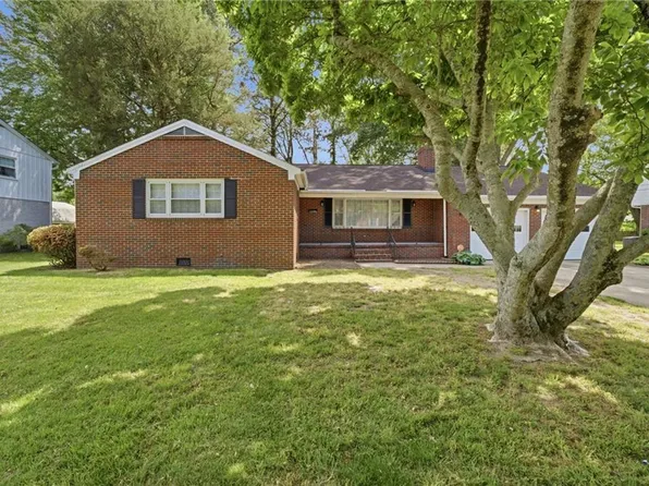 120 Stonehurst Rd, Hampton, VA 23669