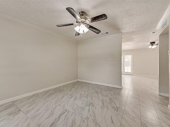 4th image of 4022 Hartford Dr