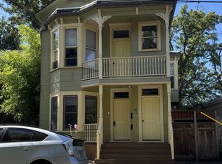 16 NE Graham St #A-D, Portland, OR 97212
