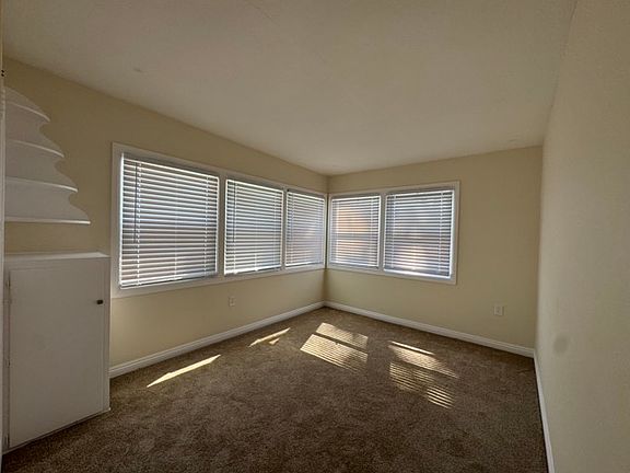 5th image of 1911 Turrell St #S