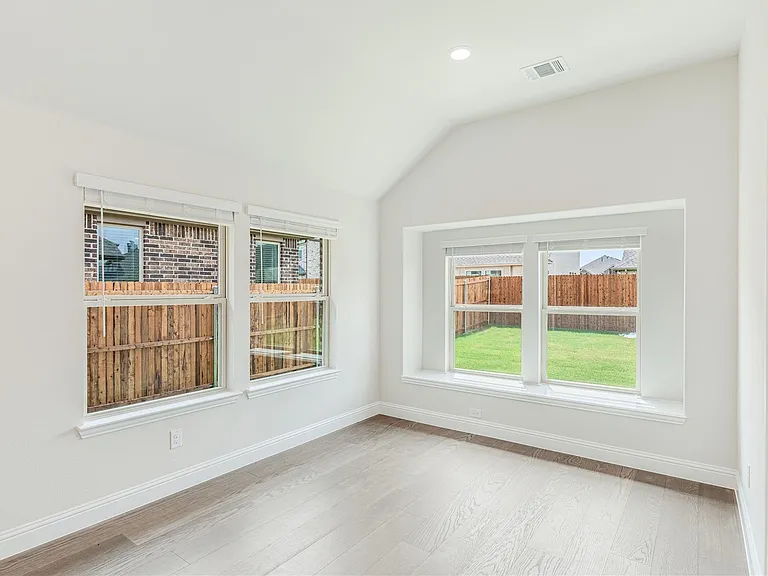 1010 Ridgehurst Rd — Photo 7