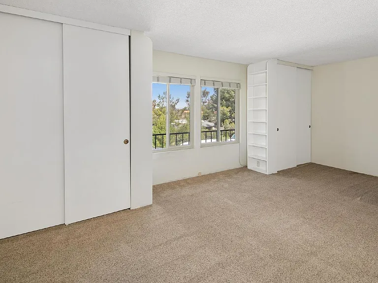 9677 Easter Way — Photo 16