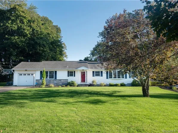 48 Stonecrest Road, Ridgefield, CT 06877