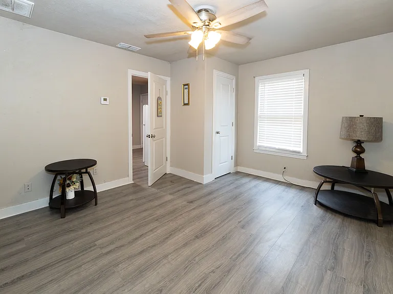 513-1 E Doddridge Ave #2 — Photo 7