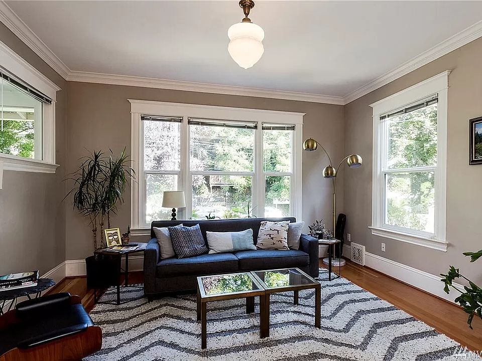 1st image of 519 12th Ave E APT 1