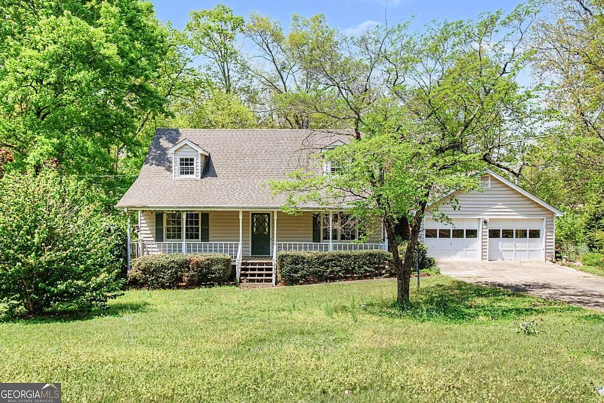 4170 Oakwood Trl photo 1