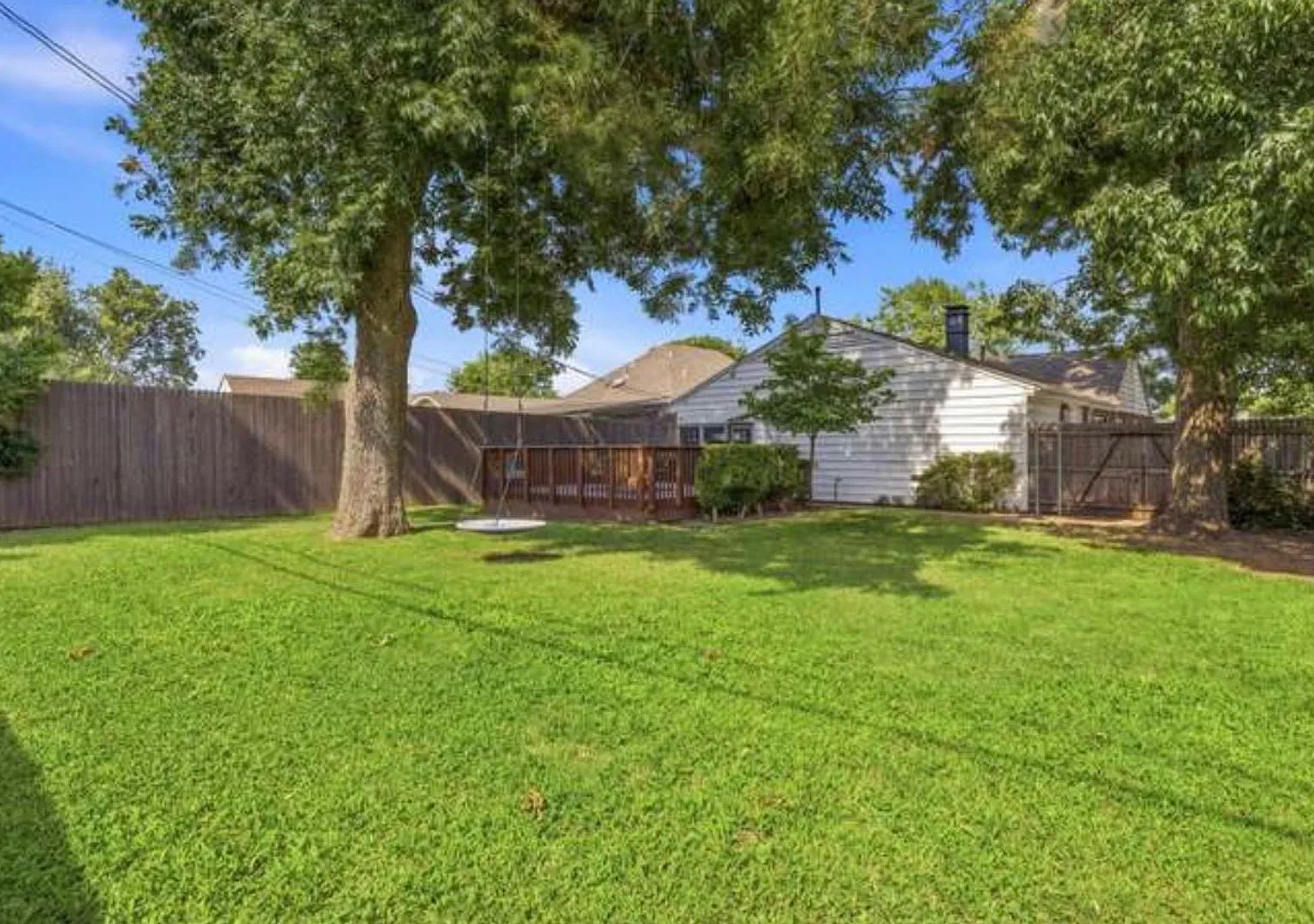 This home features 2 bedrooms, 1.5 baths and sits on a spacious corner lot in a prime Tulsa location — Photo 4