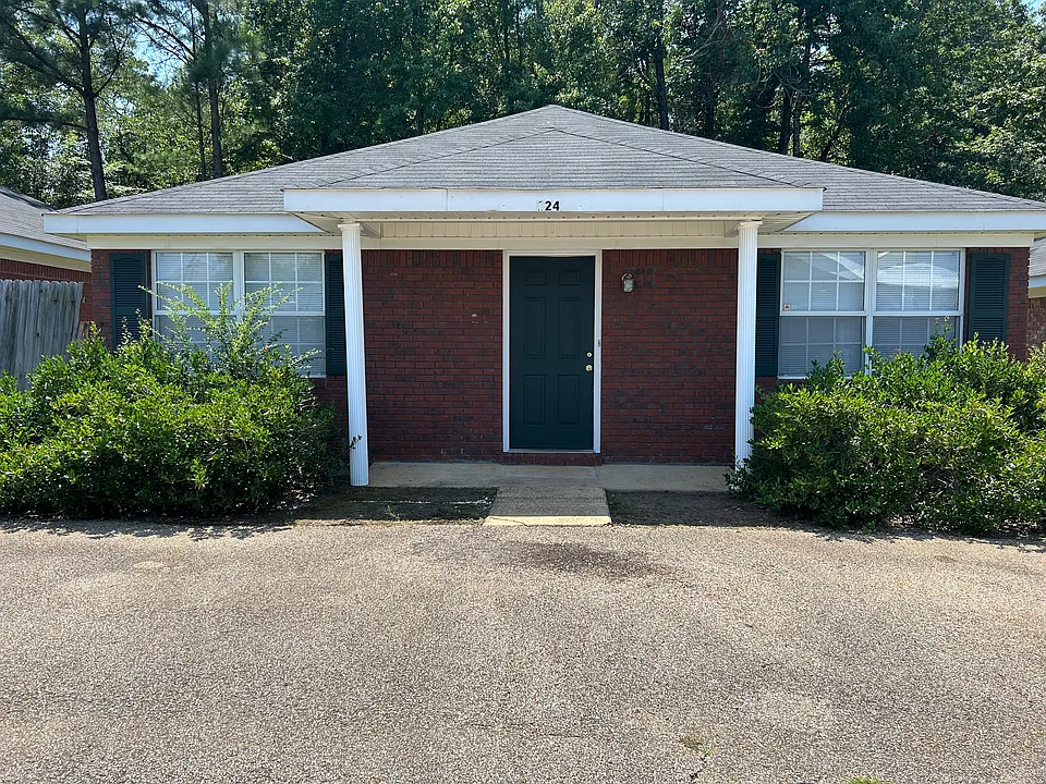 103 Taylor Meadows Dr #105