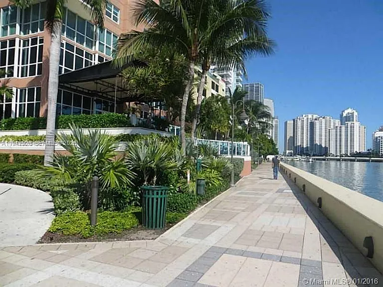 1155 Brickell Bay Dr #3405 — Photo 22