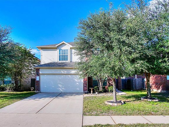 2nd image of 1027 Imperial Lake Dr