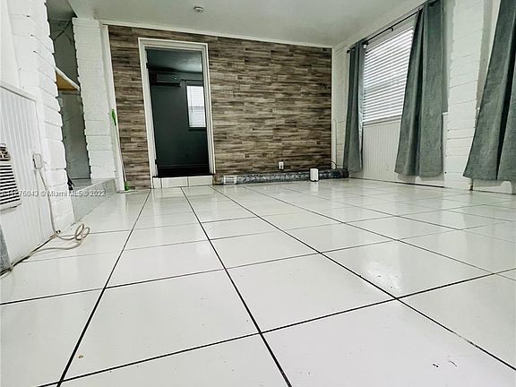 2nd image of 2608 NW 26th St #3