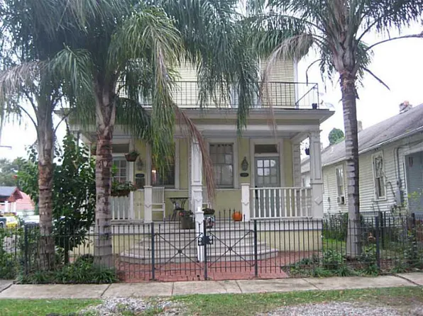 2039 Robert St, New Orleans, LA 70115