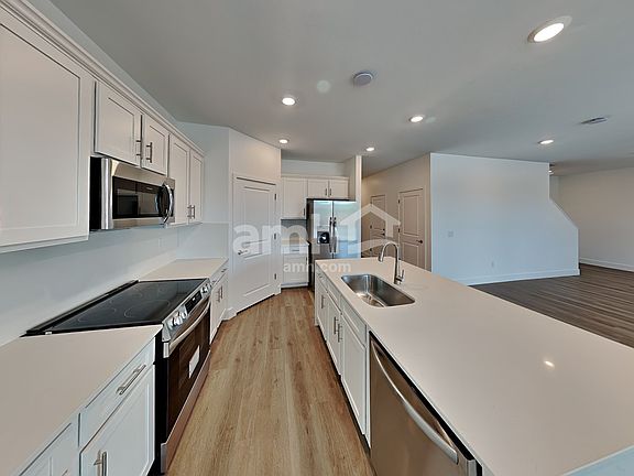 4th image of 9572 E Harkes Dr