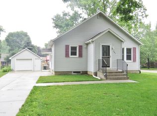 207 4th Ave NW, Kasson, MN 55944