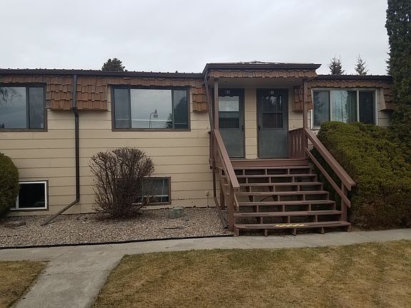 3rd image of 419 8th St W #2B