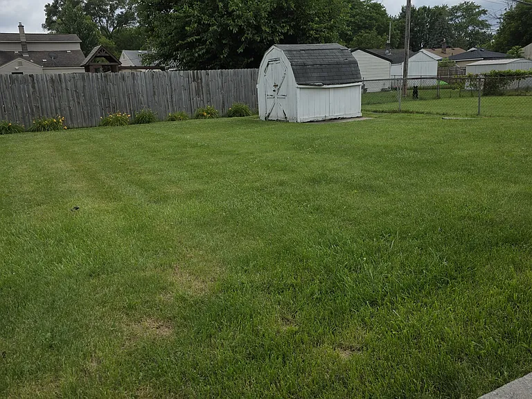 11130 Stephens Rd — Photo 29