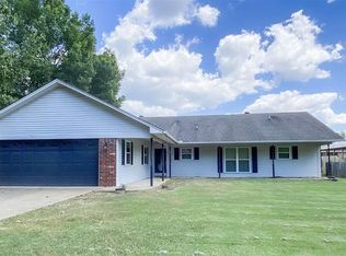 10 Summerfield Dr, Conway, AR 72034