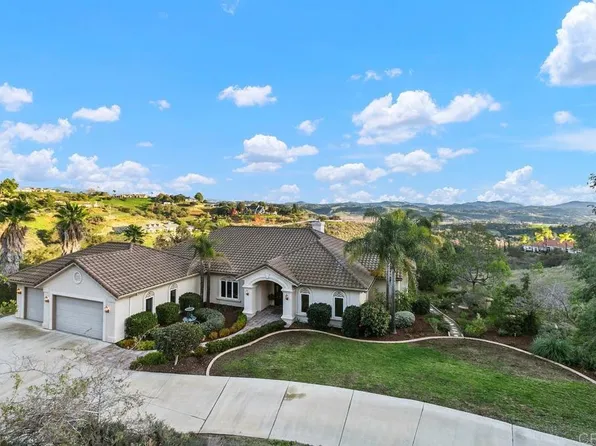 2302 Vista Valle Verde Dr, Fallbrook, CA 92028
