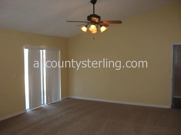 2nd image of 106 Donna Cir