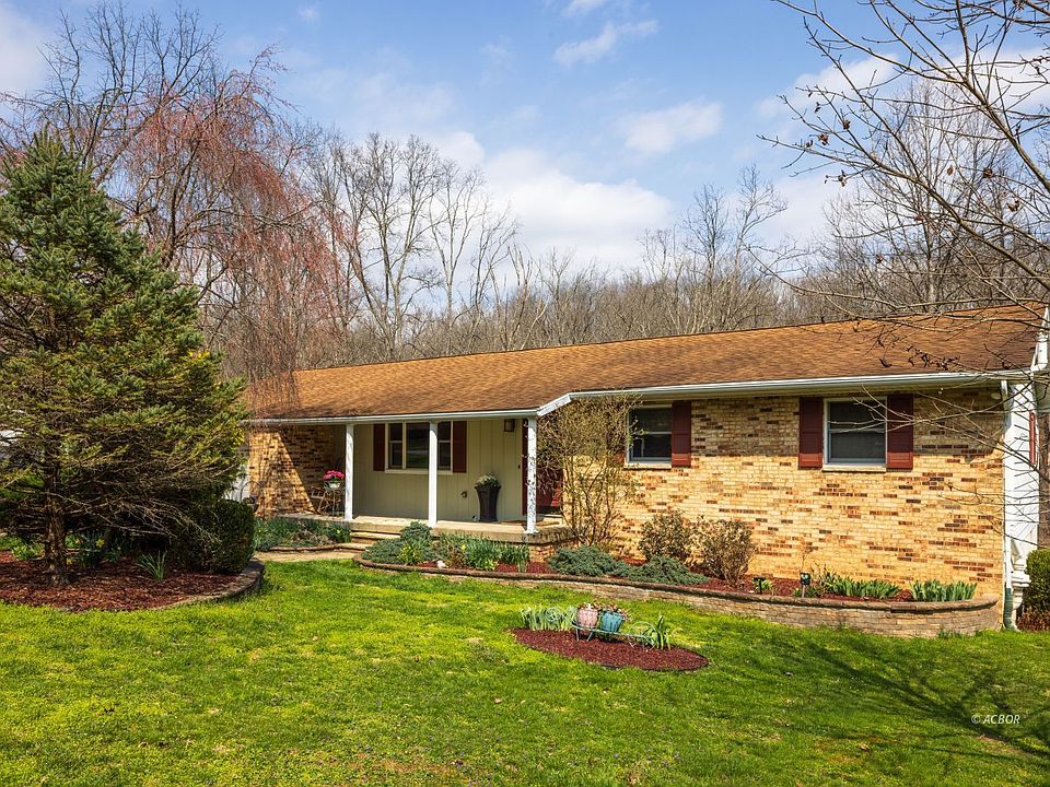 1st image of 12670 Lake Ln