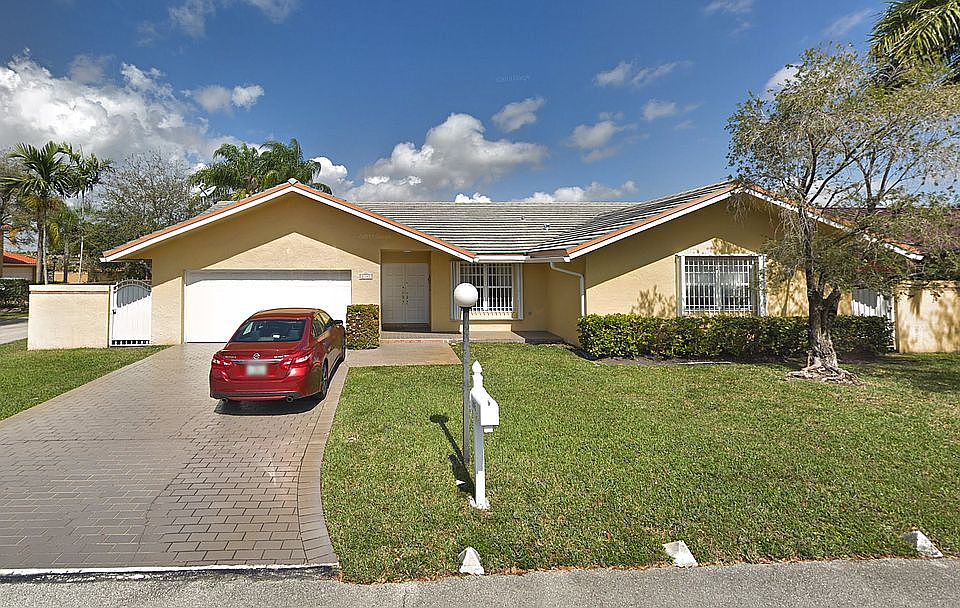 1st image of 8845 SW 57th St