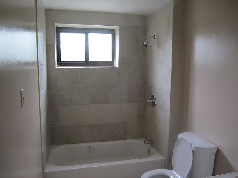 44 Grafton St #C3 — Photo 11