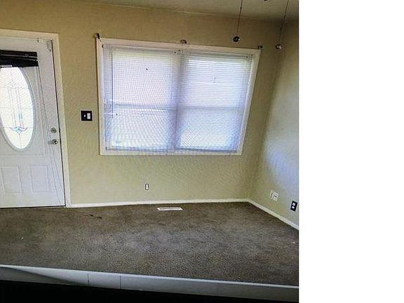3rd image of 4417 Annapolis Ave