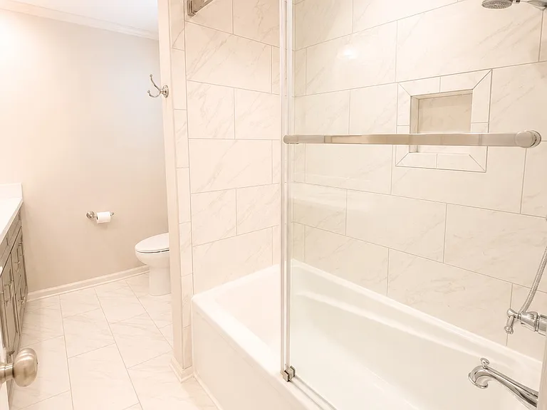 2134 Clinchfield Dr — Photo 23