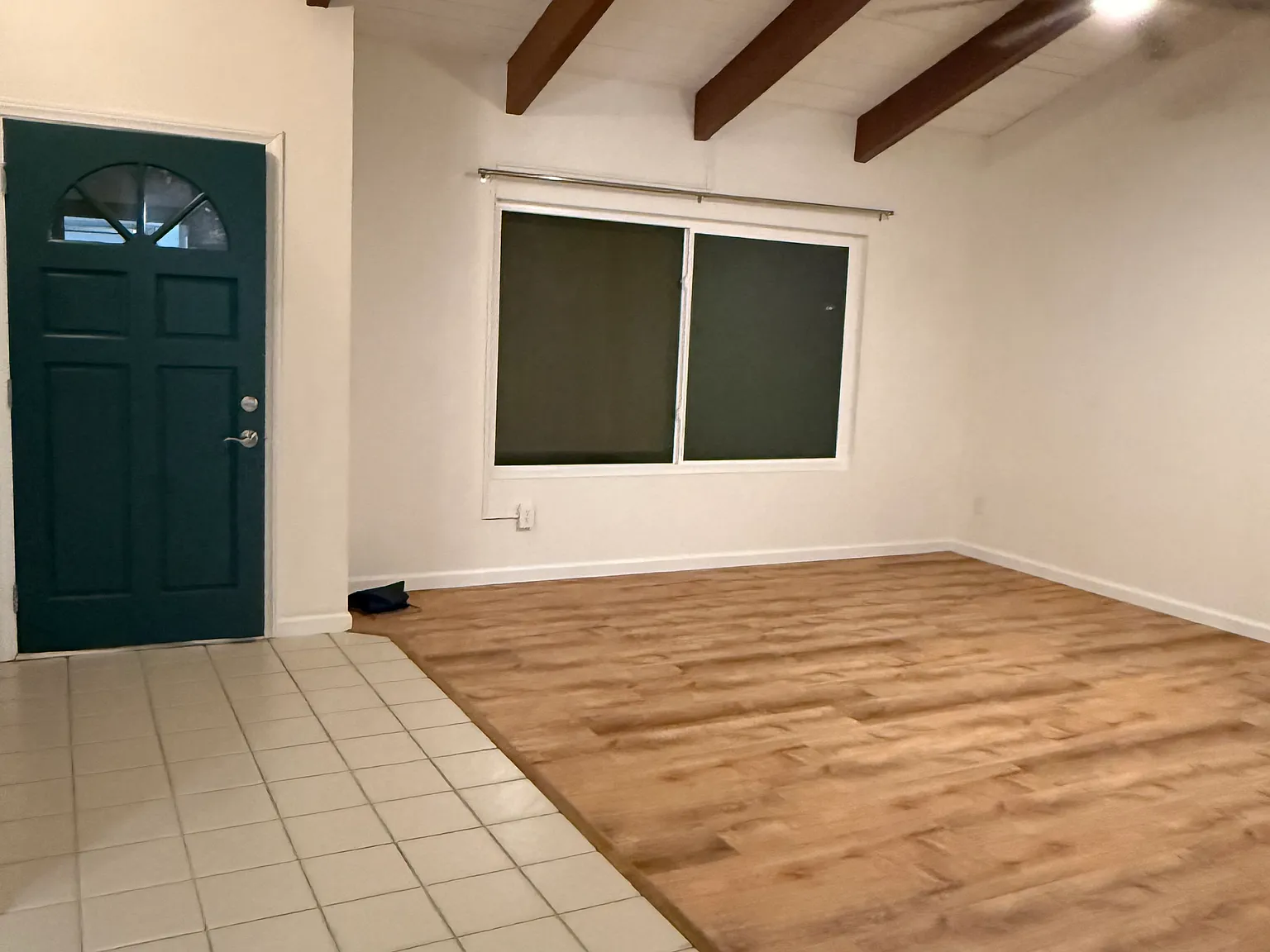 3 bed, 1455 sqft, $3,600 — Photo 3