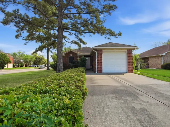 15258 Ferness Ln, Channelview, TX 77530