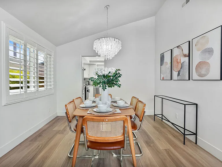 6542 Vesper Cir — Photo 14