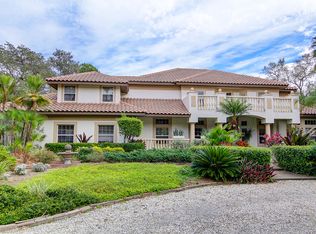 4851 Hoyer Dr, Sarasota, FL 34241