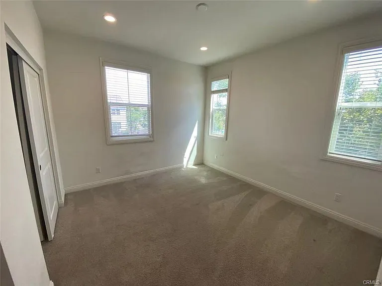 UPSTAIR GUEST BEDROOM 2